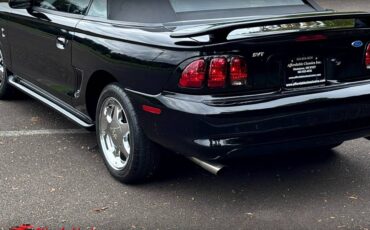 Ford-mustang-cobra-1996-1