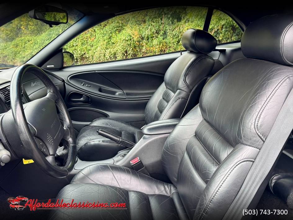 Ford-mustang-cobra-1996-4