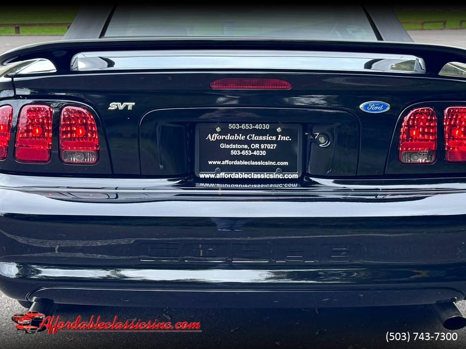 Ford-mustang-cobra-1996-7