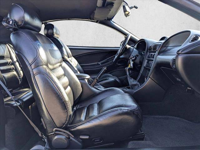 Ford-mustang-cobra-1996-white-8