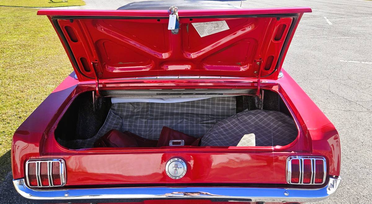 Ford-mustang-convertible-1966-red-10