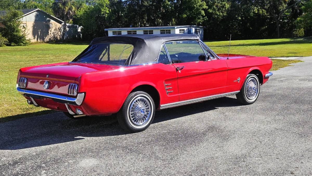 Ford-mustang-convertible-1966-red-3