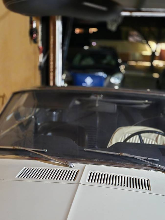 Ford-mustang-convertible-1967-white-6