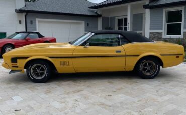 Ford-mustang-convertible-1973-yellow-1