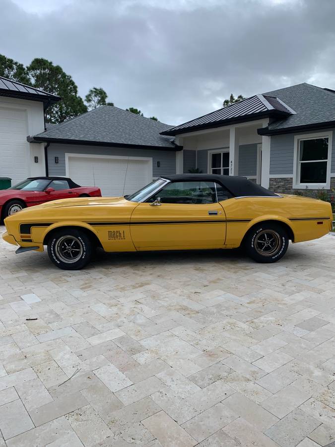 Ford-mustang-convertible-1973-yellow-1