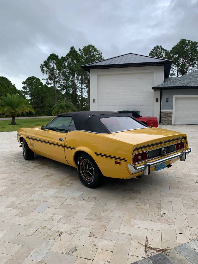 Ford-mustang-convertible-1973-yellow-3