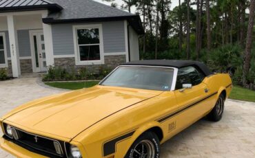 Ford-mustang-convertible-1973-yellow