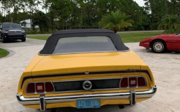 Ford-mustang-convertible-1973-yellow-4