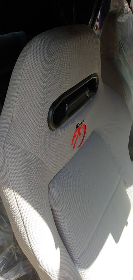 Ford-mustang-convertible-1985-black-11