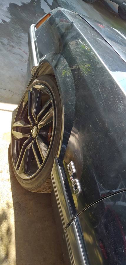 Ford-mustang-convertible-1985-black-12