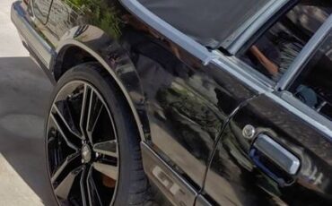 Ford-mustang-convertible-1985-black-2