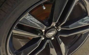 Ford-mustang-convertible-1985-black-6