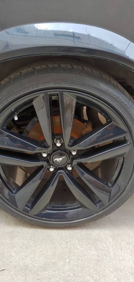 Ford-mustang-convertible-1985-black-7