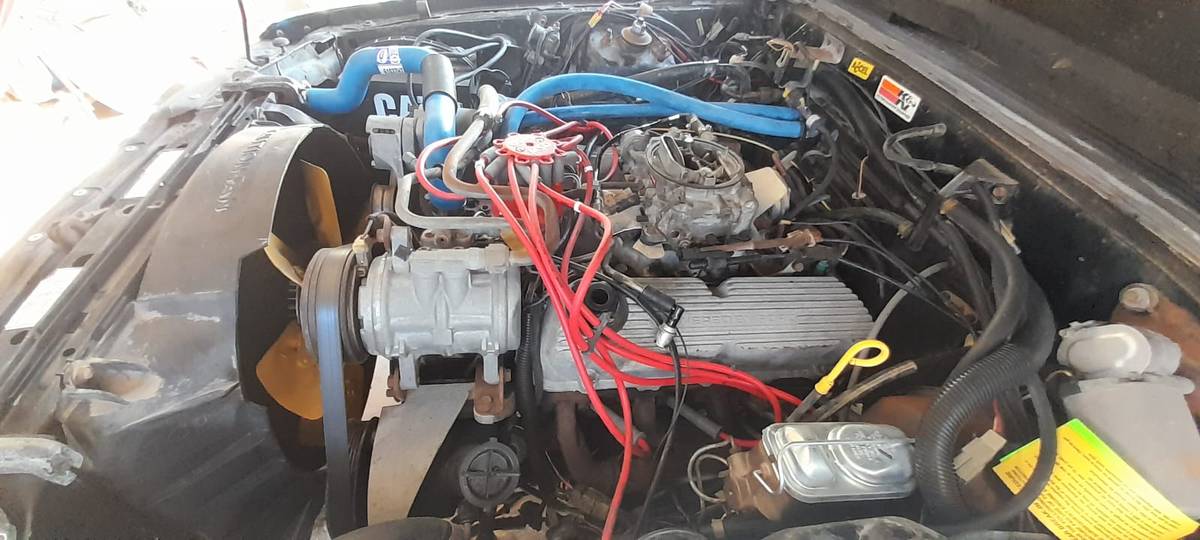 Ford-mustang-convertible-1985-black-8