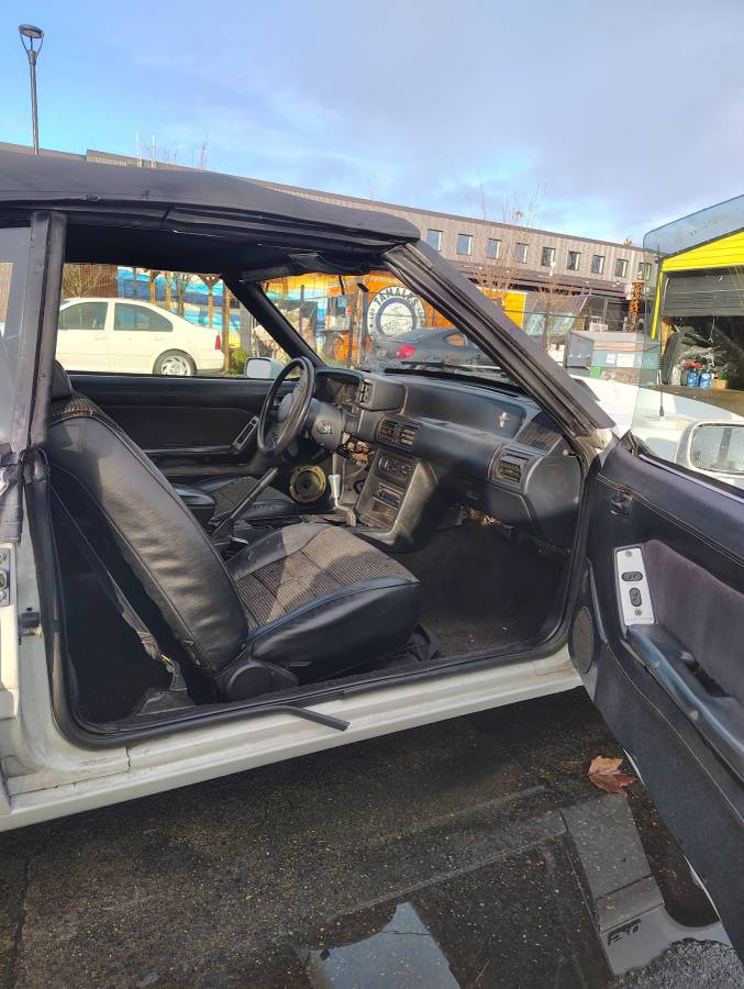 Ford-mustang-convertible-1992-2