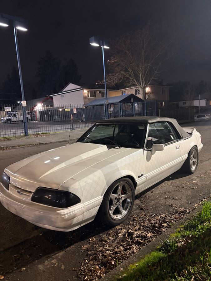 Ford-mustang-convertible-1992-4