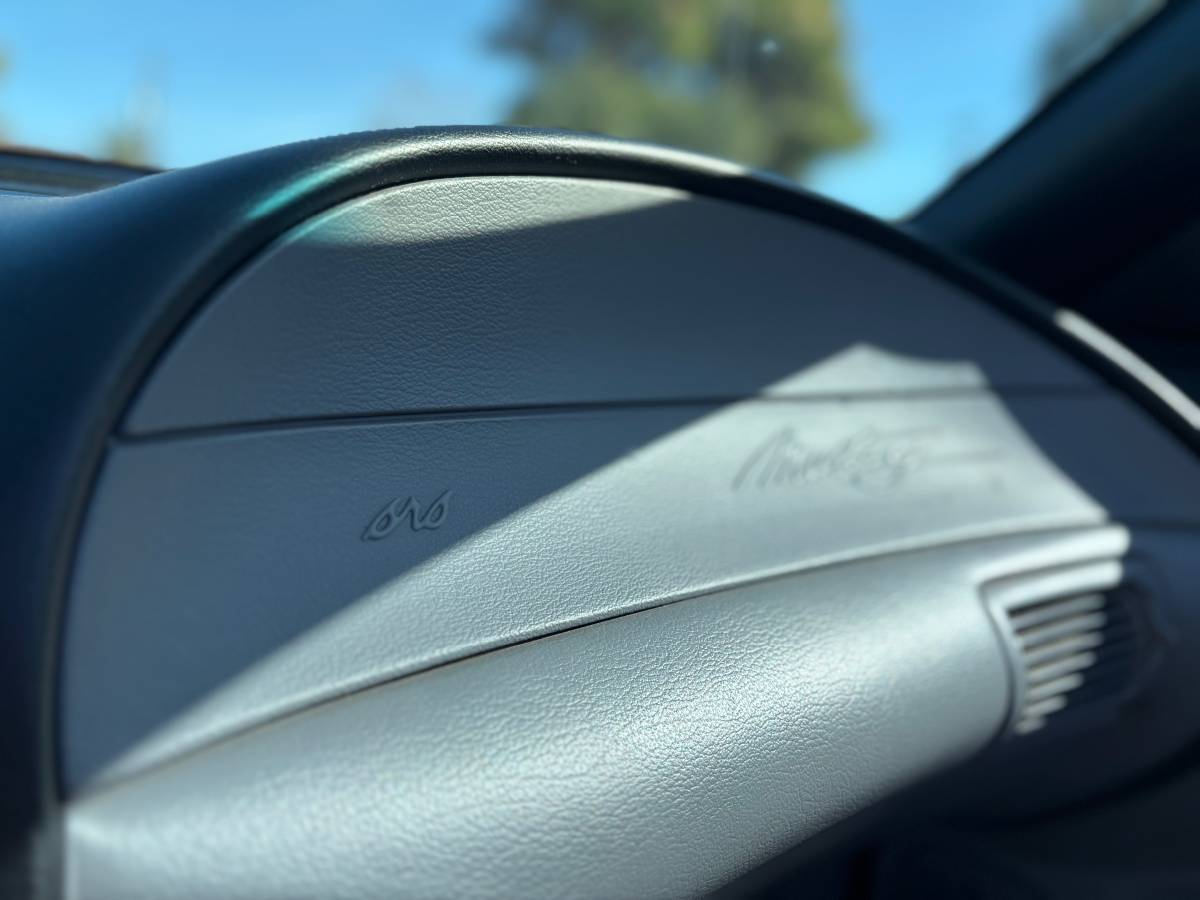 Ford-mustang-convertible-1995-black-14