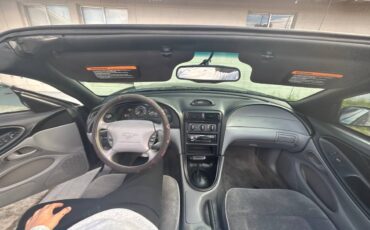 Ford-mustang-convertible-1995-black-18