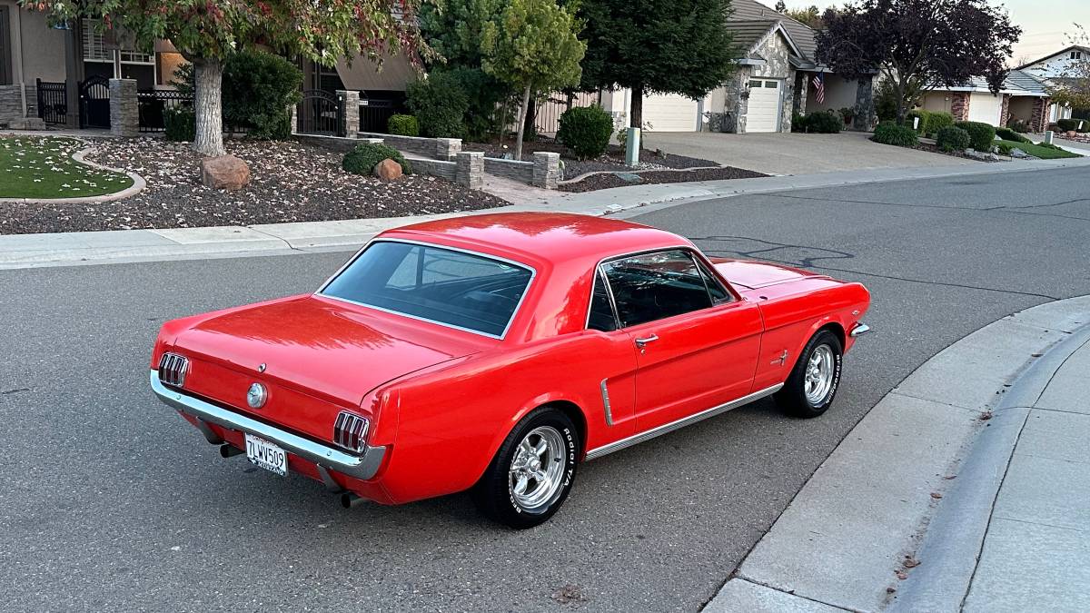 Ford-mustang-coupe-1965-red-11