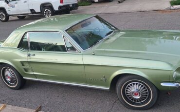 Ford-mustang-coupe-1967-green-10