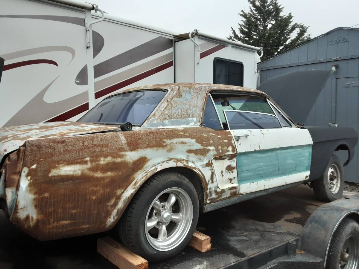 Ford-mustang-diesel-1965-white-6