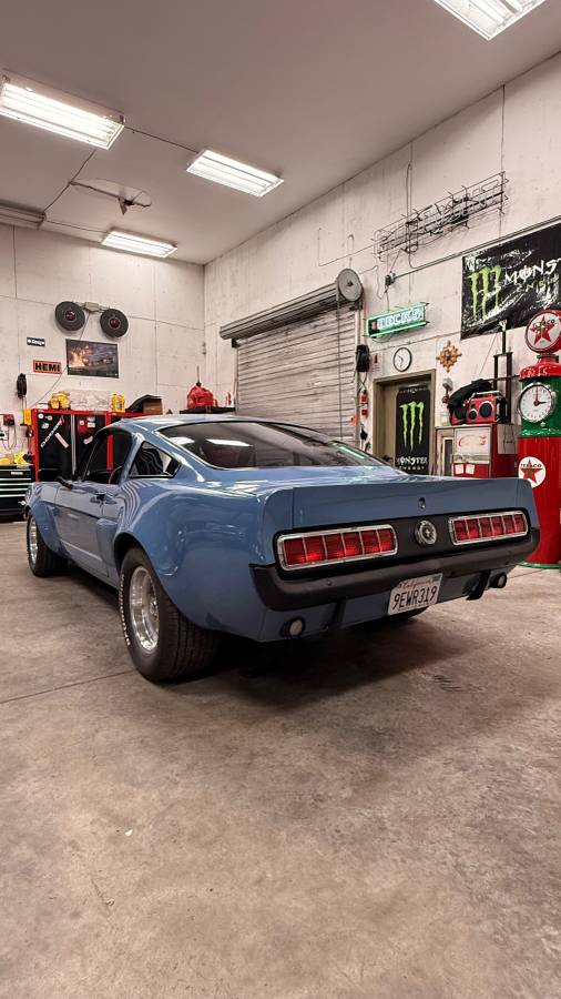 Ford-mustang-fastback-1965-2