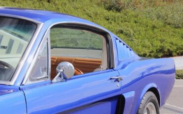 Ford-mustang-fastback-1965-black-11