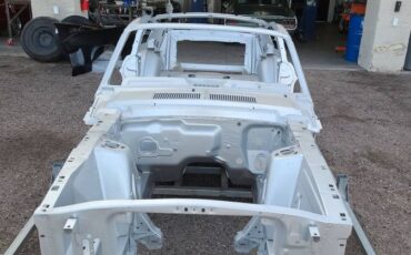 Ford-mustang-fastback-1967-silver-1