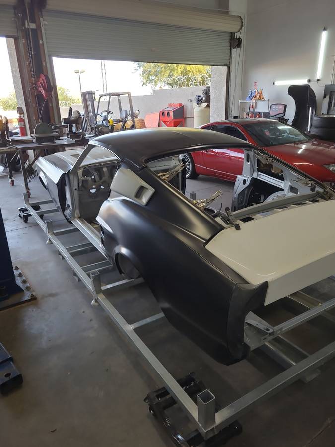 Ford-mustang-fastback-1967-silver-16