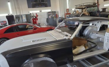 Ford-mustang-fastback-1967-silver-21