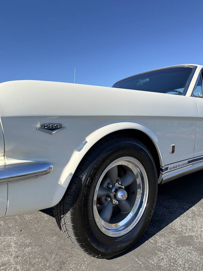 Ford-mustang-gt-1965-white-5