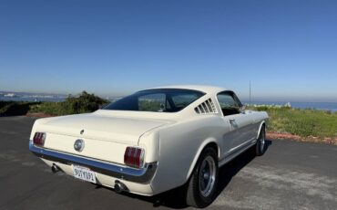 Ford-mustang-gt-1965-white-8