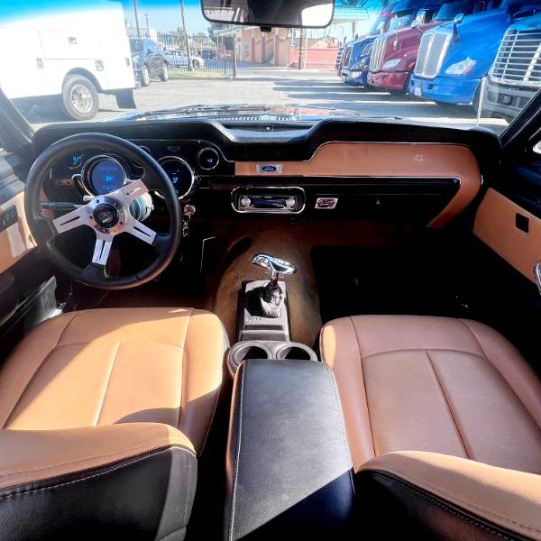 Ford-mustang-gt-1967-3