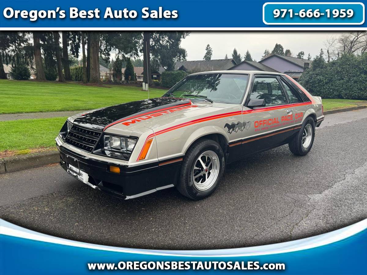 Ford-mustang-gt-1979-grey-30