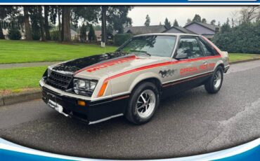 Ford-mustang-gt-1979-grey