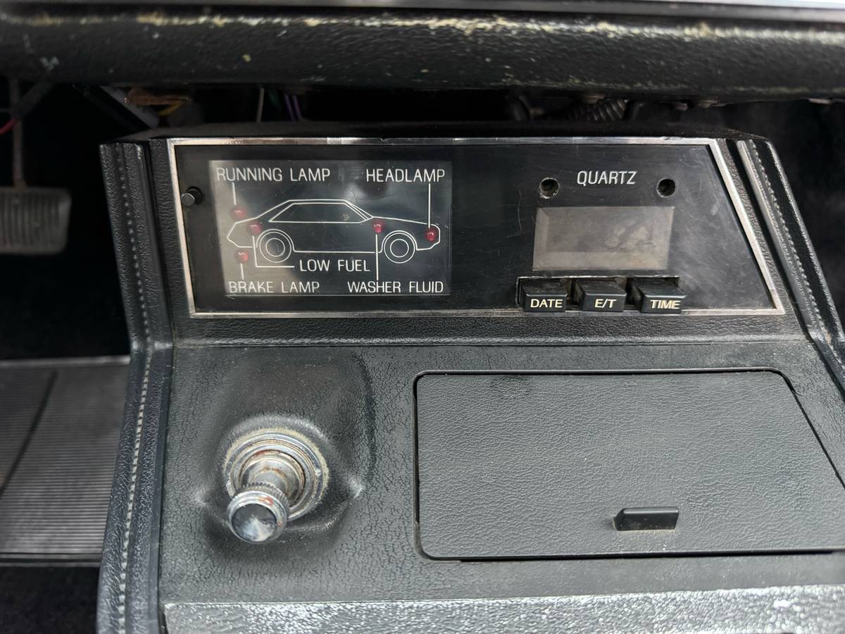 Ford-mustang-gt-1979-grey-41