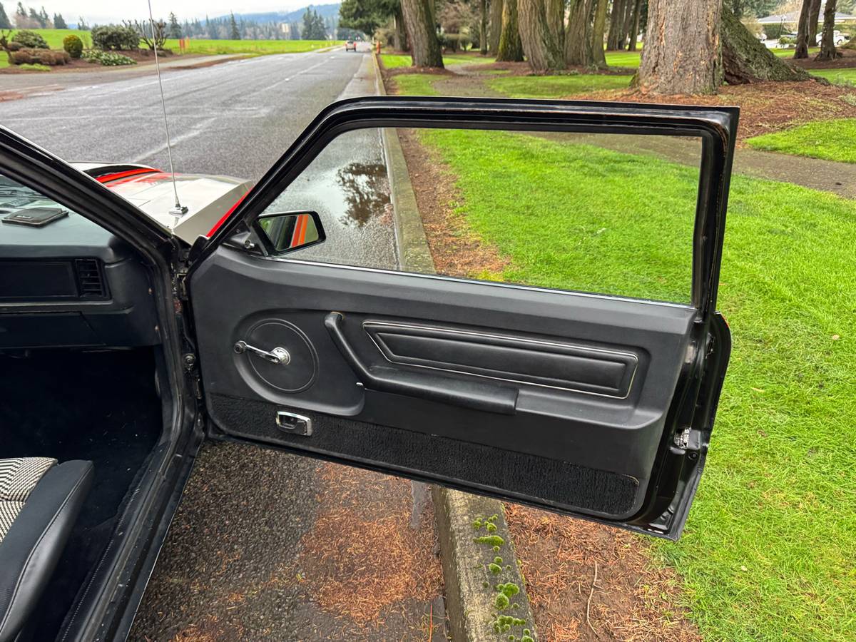 Ford-mustang-gt-1979-grey-46