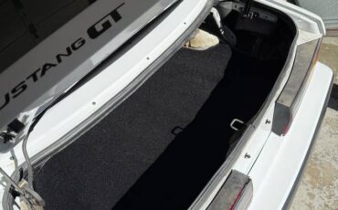 Ford-mustang-gt-1985-white-2