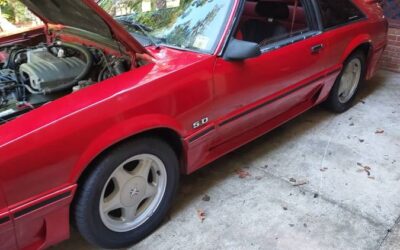 Ford mustang gt 1990