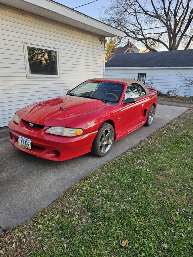 Ford-mustang-gt-1995-red-2