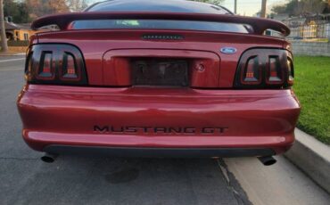 Ford-mustang-gt-1996-red-2