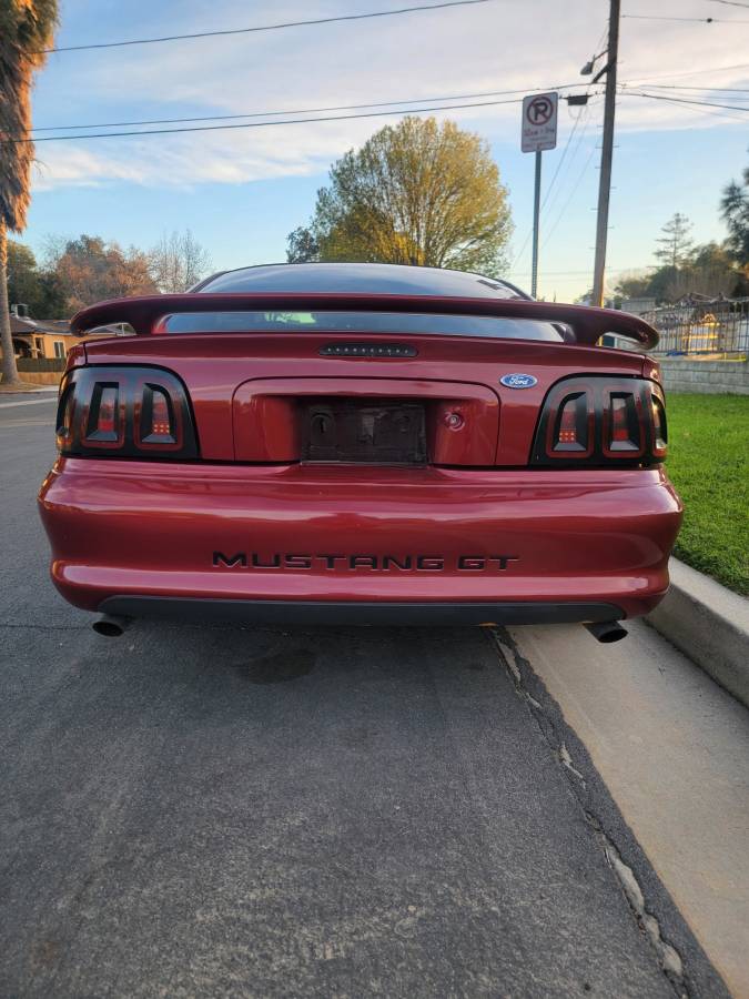 Ford-mustang-gt-1996-red-2