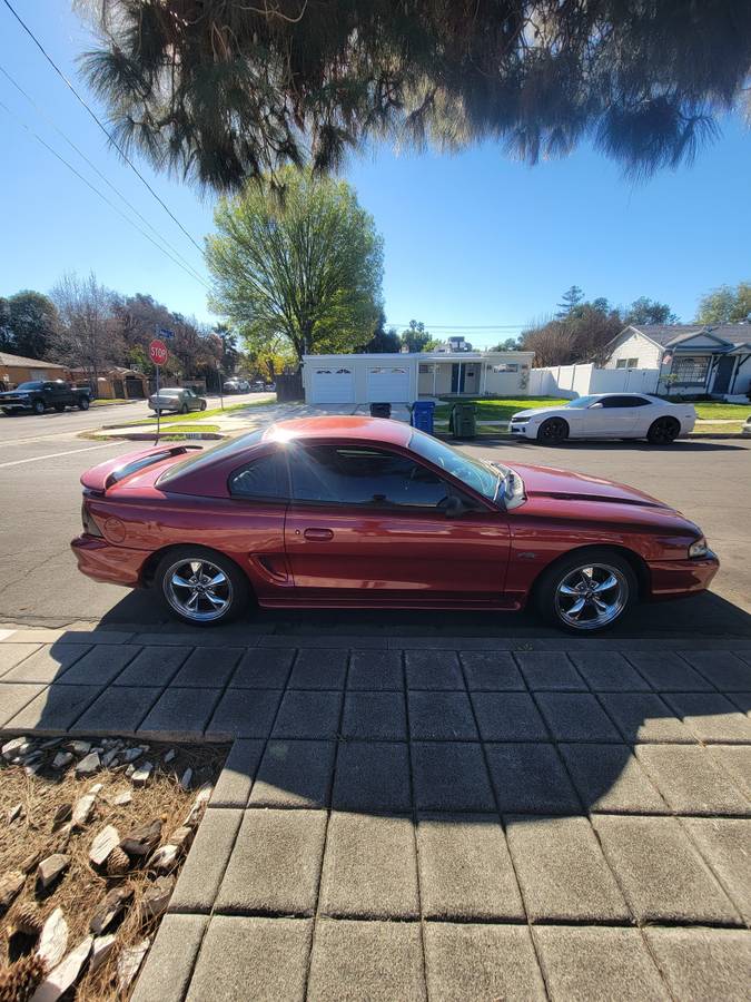 Ford-mustang-gt-1996-red-3