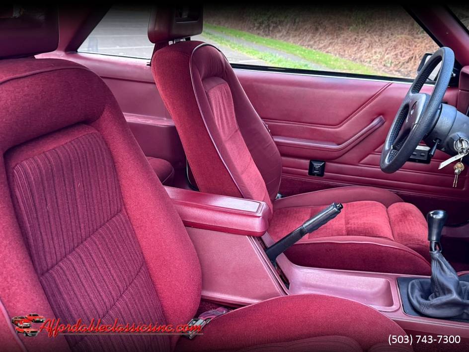 Ford-mustang-gt-350-1984-14