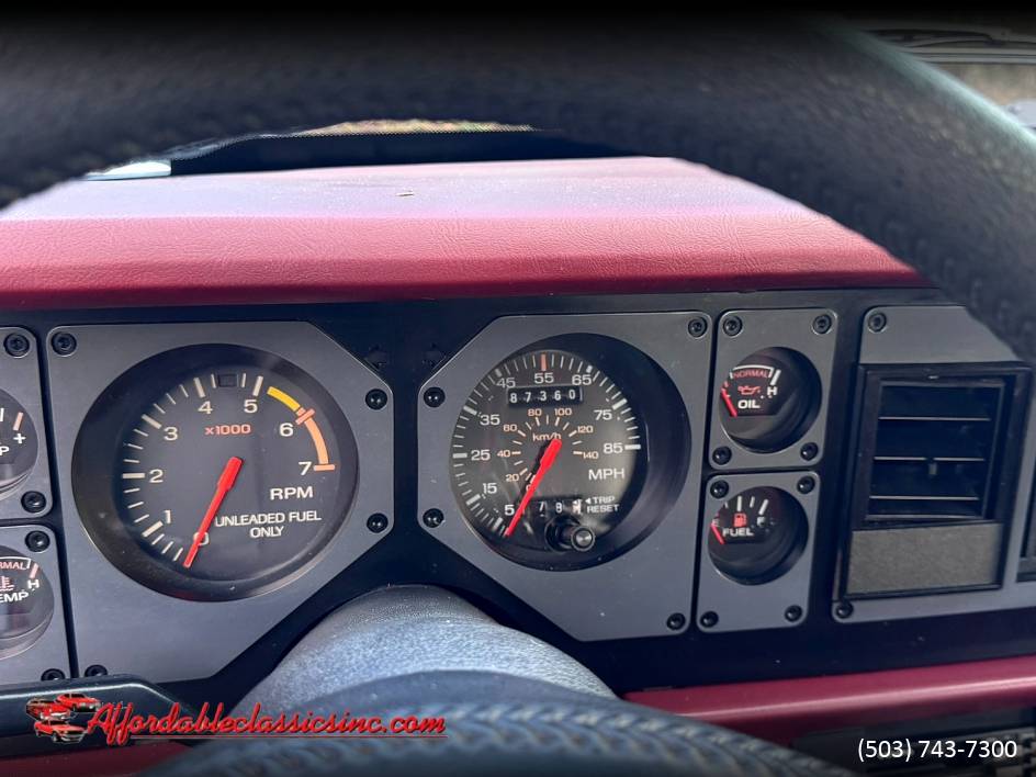 Ford-mustang-gt-350-1984-17