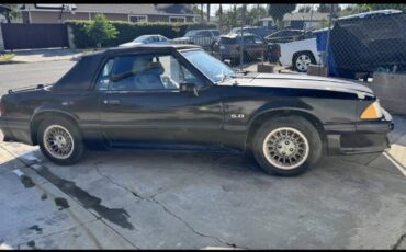 Ford-mustang-gt-convertible-1990-black