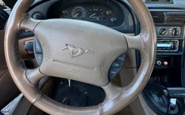 Ford-mustang-gt-convertible-5.0-1995-white-3