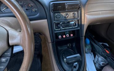 Ford-mustang-gt-convertible-5.0-1995-white-4