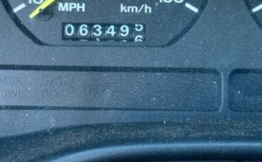 Ford-mustang-gt-convertible-5.0-1995-white-5