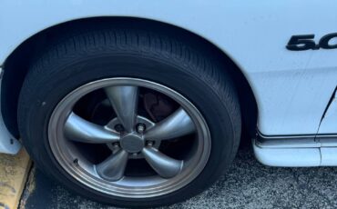 Ford-mustang-gt-convertible-5.0-1995-white-7